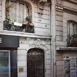Apartment Rue Du Renard Paris